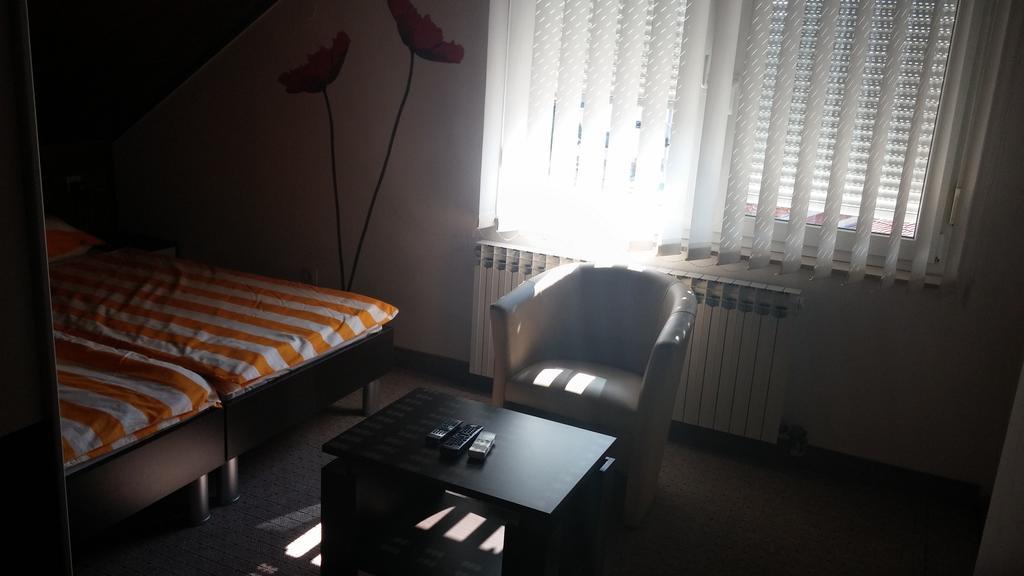 Rooms Du-Na Zagreb Ngoại thất bức ảnh